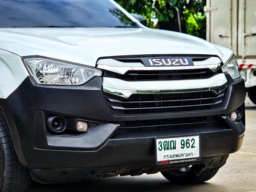 isuzu 4