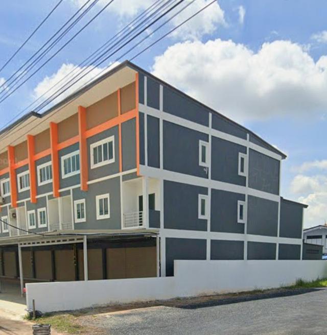 อาคารพาณิชย์ 3ชั้น ตั้งอยู่ใจกลางเมือง 2