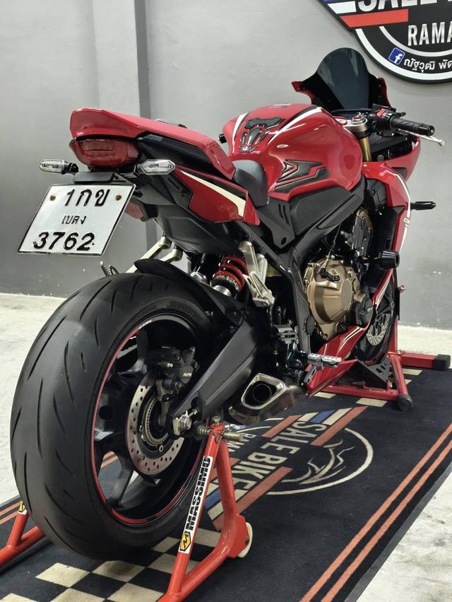 ออกรถ 0 บาท ฟรีเงินดาวน์ Honda Cbr650r ปี 2019 abs รูปที่ 20