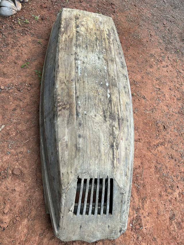 เรือไม้โบราณ เรือไม้เก่า ขนาดยาว2เมตร กว้าง80ซม ไม้สักทองทั้งลำ เรือไม้ใช้ทางการเกษตร รูปย่อยที่ 2