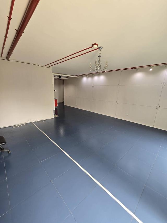 ให้เช่าพื้นที่ ชั้น 3 ย่านเอกมัย(ถนนซอย) เหมาะทำโชว์รูม ออฟฟิศ​ ฯลฯ พื้นที่ 78 ตรม พร้อมเข้าอยู่ 4