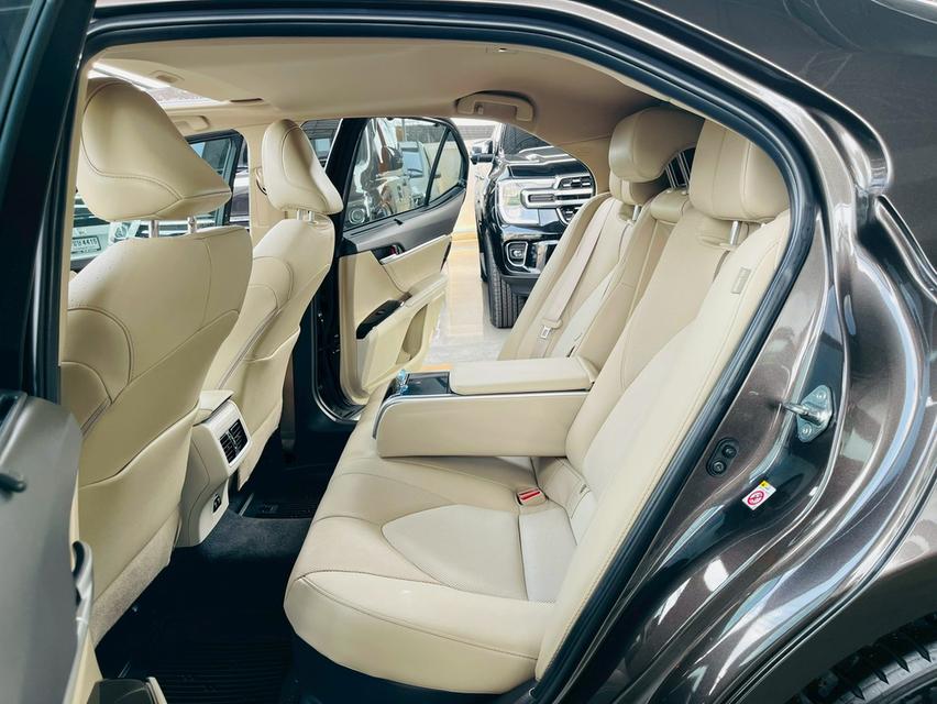 TOYOTA CAMRY HYBRID PREMIUM SUNROOF 2019  18