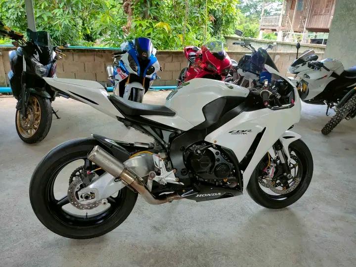 ขายรถ Honda CBR 1000 2