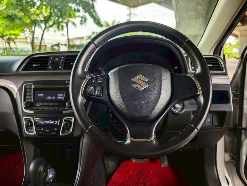 ขายรถ Suzuki Ciaz 1.25GLX ปี 2017 สีขาว เกียร์ออโต้ 10
