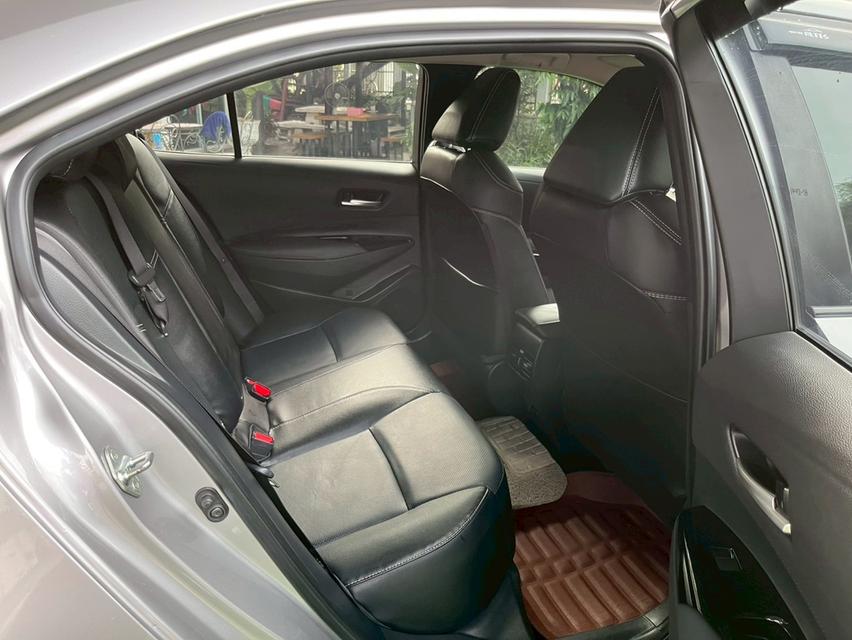 TOYOTA ALTIS 1.8 SPORT AUTO 2025 12