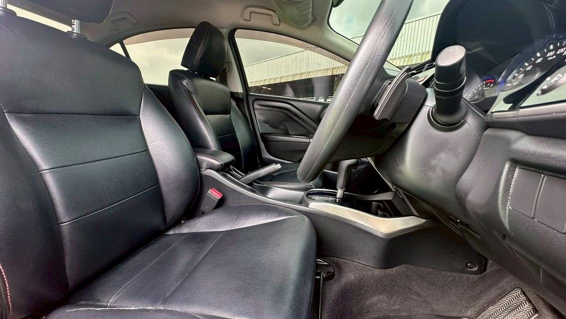 HONDA CITY 1.5 SV A/T 2016 8