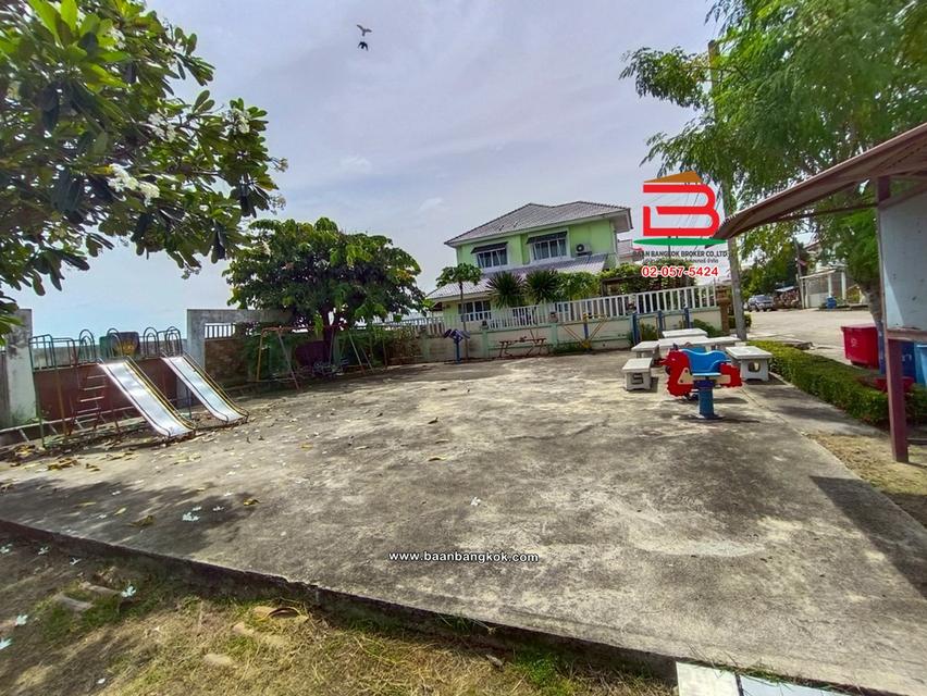 บ้านเดี่ยว 2 ชั้น เนื้อที่ 53.5 ตร.ว. หมู่บ้านนนทิชา ลำลูกกา คลอง 8 (ทางไปวัดดอนใหญ่) ถนนลำลูกกา ตำบลลำลูกกา อำเภอลำลูกกา ปทุมธานี 18