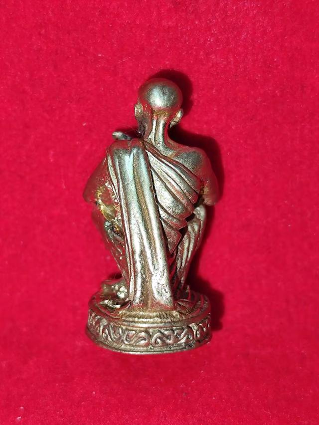 รูปหล่อหลวงพ่อคูณ วัดบ้านไร่ ปี2536 รูปที่ 2