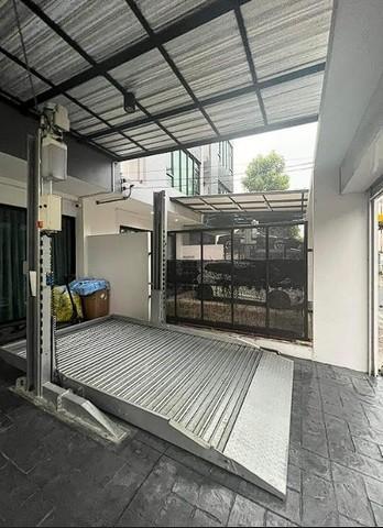 ขายทาวน์โฮม 3 ชั้น Neo Space นีโอ สเปซ ซอยสุคนธสวัสดิ์ 3 ลาดพร้าว71  โชคชัย 4 2