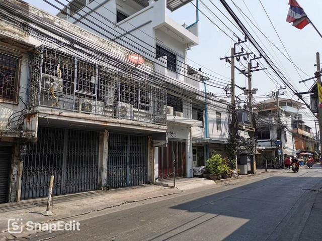 รหัสC6830 ให้เช่าอาคารพาณิชย์ 2ชั้น 2คูหา ย่านถนนเจริญราษฎร์ พระราม3 ใกล้ถนนสาทร 1