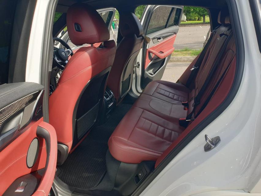 รถเข้าใหม่! BMW X4 xDrive20d M Sport LCI (2023) สีขาว เบาะแดง พร้อม LOGO 50 ปี 8