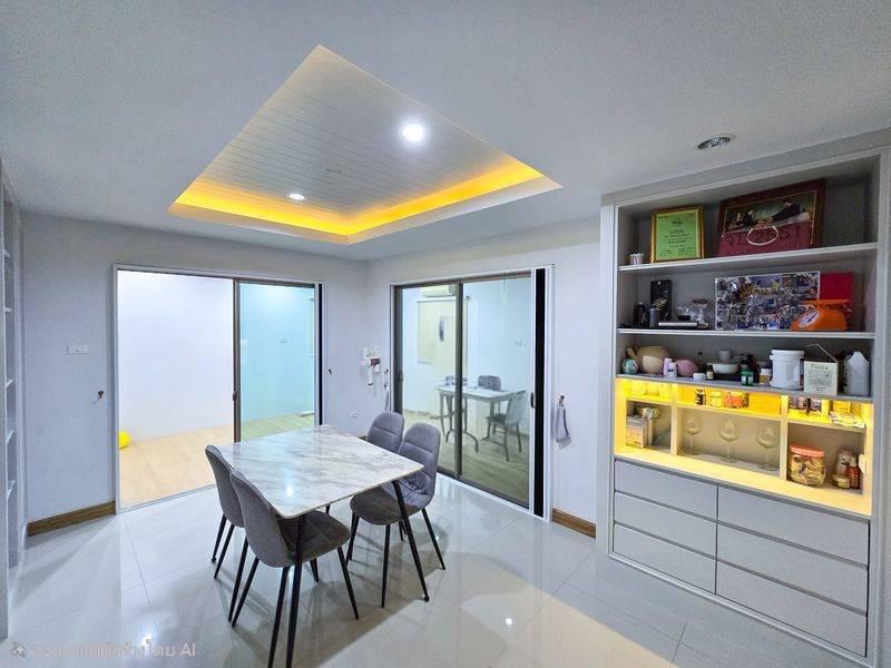 ให้เช่า บ้านเดี่ยว 2 ชั้น หมู่บ้าน เฮ้าส์ ออฟ เดอะ คานารี่ – สวนเสือศรีราชา บ้านสวย เฟอร์นิเจอร์บิ้วอิน พร้อมเครื่องใช้ไฟฟ้าครบ จอดรถได้ 2 คัน พร้อมเข 6