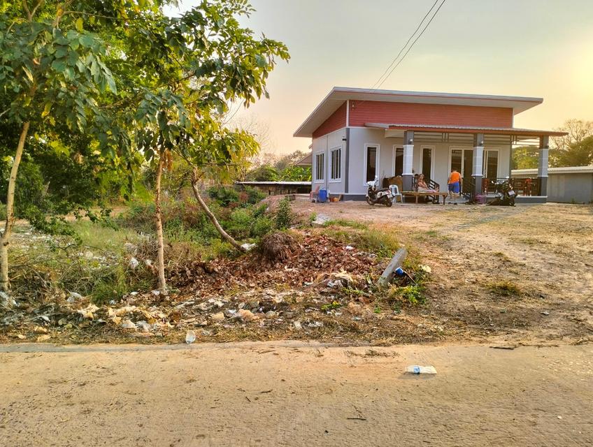 ขายที่ดินเปล่า127ตรว.หลังวิทยาลัยอาชีวไทยเทคเอเชีย ห่างถนนหลวง สมเด็จ-มุกดาหาร 200เมตร  7