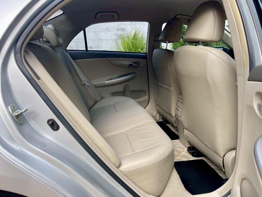 รหัสรถ AP5206 toyota altis รุ่น 1.8 E ปี 2010 สีบรอนซ์เงิน 7