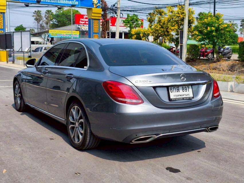 รหัสรถ KPV897 2017 BENZ C350e Avantgarde สีเทา 12