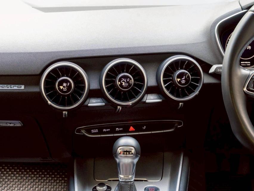 Audi TT Coupe 45 TFSI Quattro S line 2018 รูปที่ 20