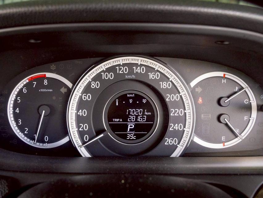 HONDA ACCORD 2.0EL ปีจด 2014 ประกันเครื่องเกียร์3ปี / 30,000 km. 11