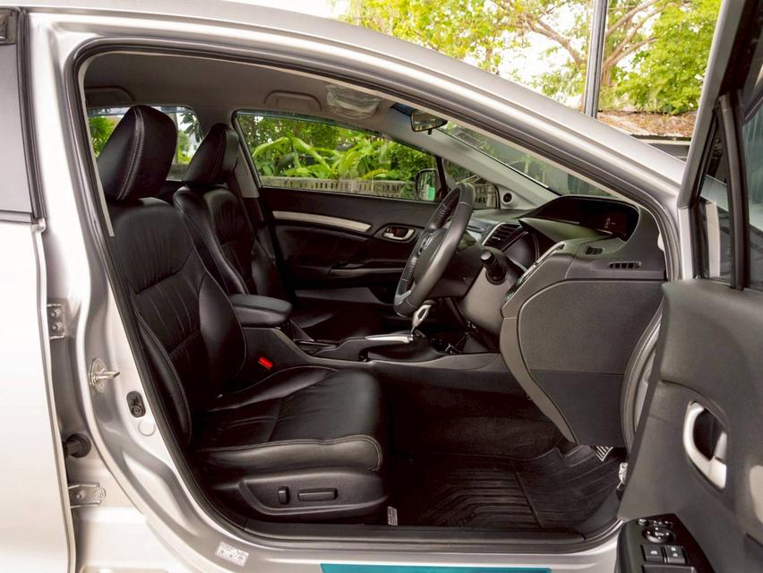 ขาย Honda Civic 1.8ES ปี16 12