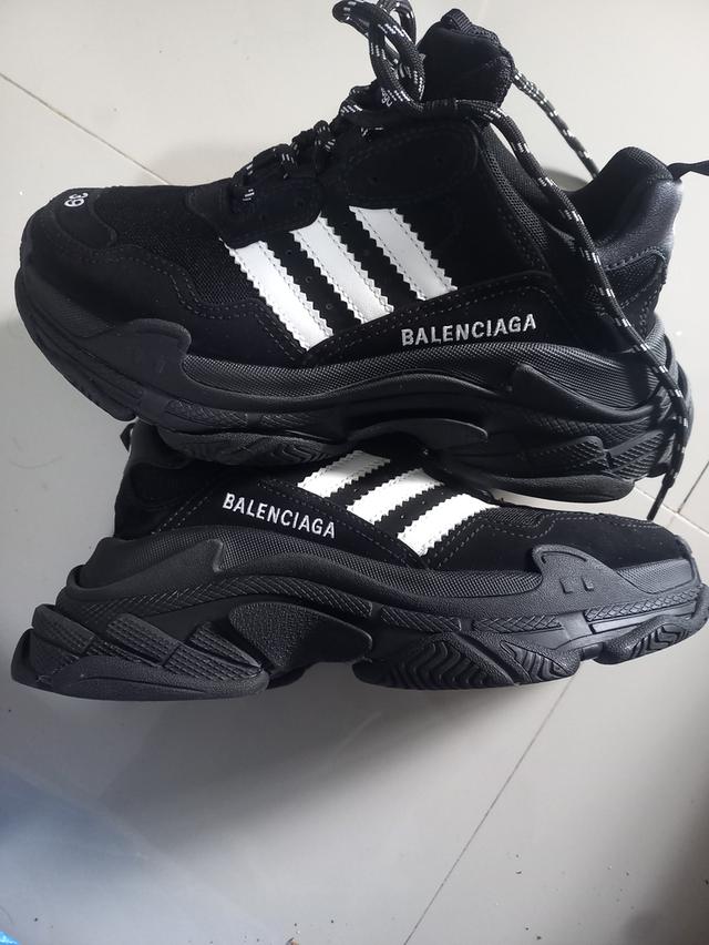 Balenciaga  X  Adidas  Triple  S  Black  White