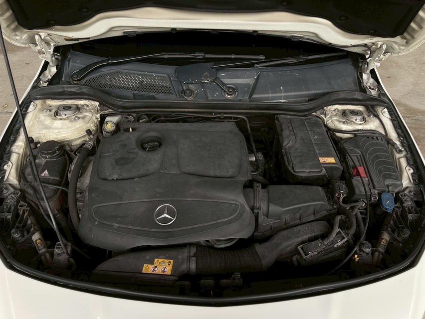 รหัสรถ WMT6697 BENZ CLA200 ปี 2016 12