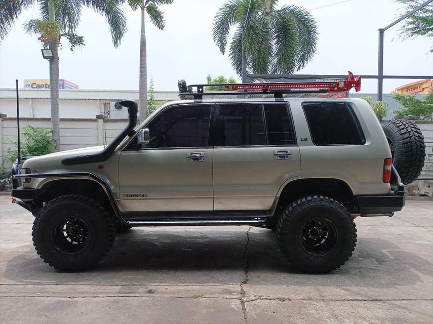 ขาย รถ ISUZU Trooper