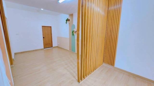 ขายทาวน์โฮม 2 ชั้น รีโนเวทใหม่ โครงการ The Connect 43 วงแหวน รามอินทรา ใกล้ด่วน จตุโชติ ทำเลดี เดินทางสะดวกใกล้รถไฟฟ้าสายสีชมพู และ แฟชั่นไอส์แลนด์ 3