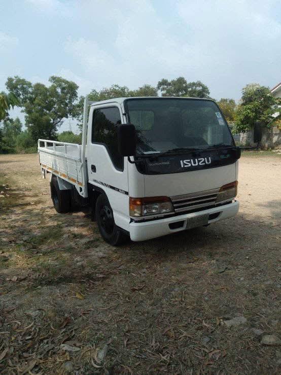 ส่งต่อ ISUZU รถบรรทุก 6 ล้อเล็ก ไม่ติดเวลา มือสอง