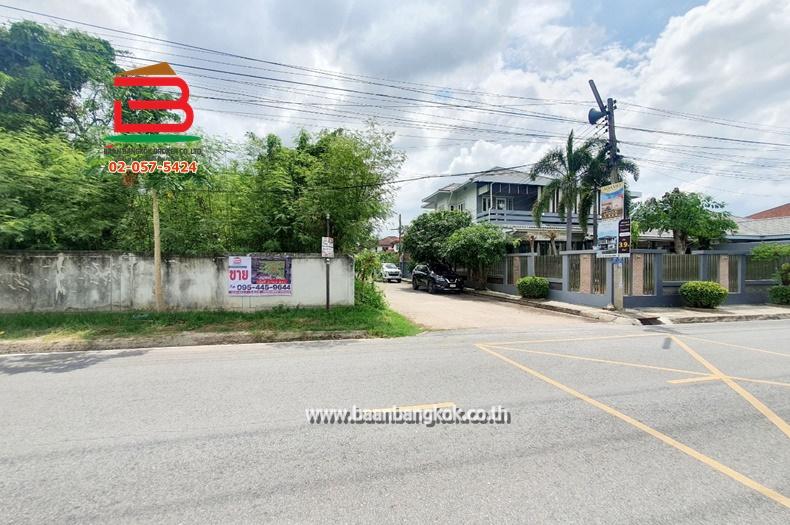 ที่ดินเปล่า ชุมชนโครงการโคราชคฤหาสน์ทอง เนื้อที่ 1-1-78.6 ไร่ มิตรภาพ 13/6 ถนนมิตรภาพ ตำบลในเมือง อำเภอเมืองนครราชสีมา จังหวัดนครราชสีมา 1