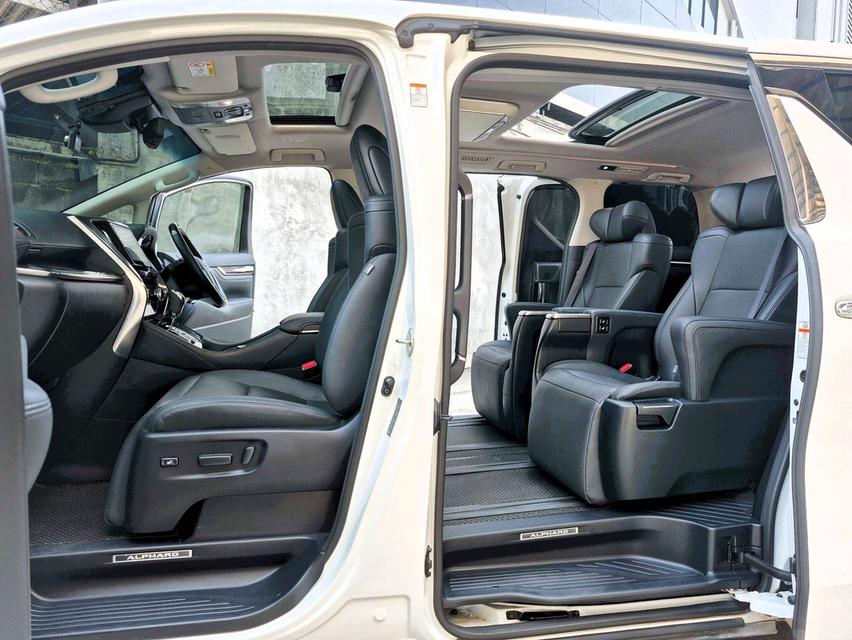 Toyota Alphard 2.5SC ปี22 14