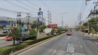 โอกาสทองของนักลงทุน! ที่ดินผังสีม่วงแท้ ในนิคมอุตสาหกรรมลาดกระบัง พร้อมอาคารโรงงาน เนื้อที่เกือบ 3 ไร่! 1