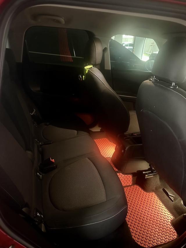 ขายMini cooper countryman Rhd 1.5 ปี2017 12