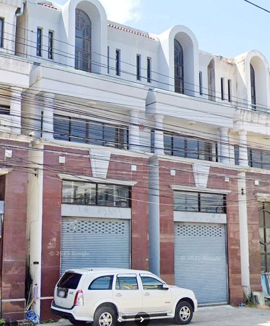 พณิชยการธนบุรี ให้เช่าโฮมออฟฟิศ 3.5 ชั้น บ้านเปล่า 19 ตร.วา. 245 ตร.ม.MRT หลักสอง 4 กม. บางแวก 1