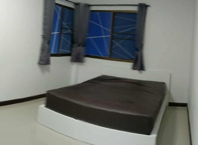 ให้เช่าบ้านเดี่ยว 2 หลัง ย่านลาดพร้าว 101 แยก 42 มีเฟอร์นิเจอร์บางส่วน ใกล้ RBAC 2