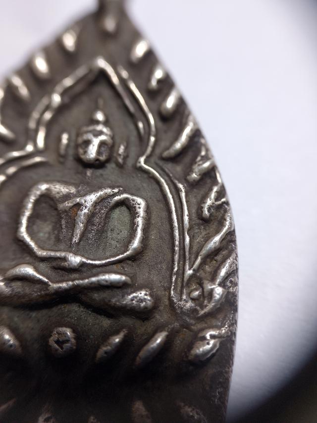 เหรียญหล่อโบราณเจ้าสัวหลวงปู่บุญวัดกลางบางแก้วรุ่นแรก(เนื้อเงิน) รูปที่ 13