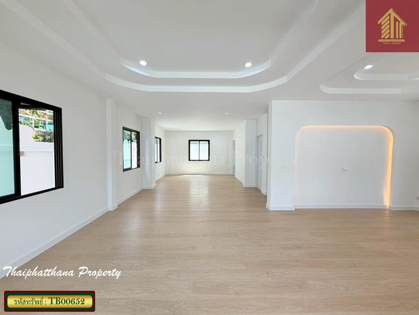 หมู่บ้านกรุงทอง 4 ซอยนวมินทร์ 111 4