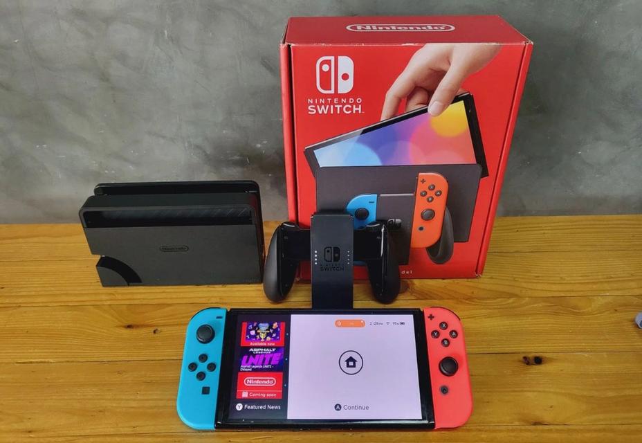 เครื่องเล่นเกม Nintendo Switch OLED