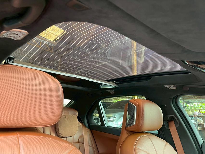 รหัสรถ PJP3414 ✨ 2023 BMW i7 xDrive60 M-Sport (First Edition)