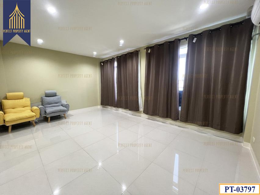 ขายโฮมออฟฟิศ บิสทาวน์ ศรีนครินทร์ (Biztown Srinakarin) ติด bts สายสีเหลือง ต่อเติมเต็มพื้นที่ทั้งหลัง 18