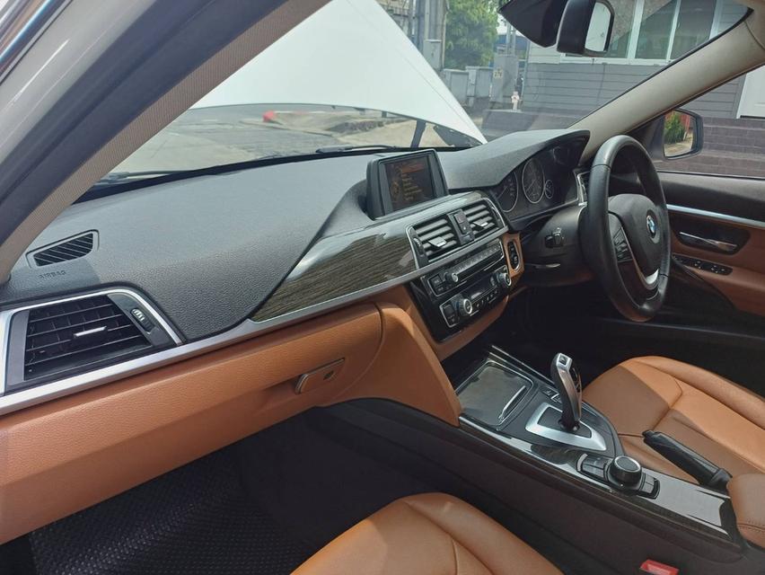 2017 BMW 320D LUXURY LCI AUTO สภาพสวยจัด 17