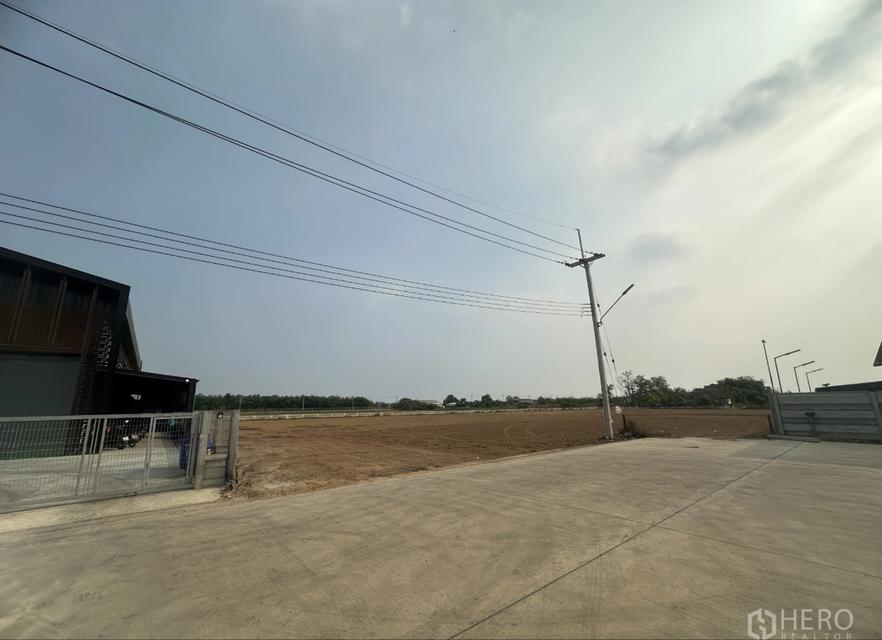 ขายที่ดินผืนใหญ่ 3 ไร่กว่า ลำลูกกา คลอง 9 ปทุมธานี ทำเลทองผังสีเขียว ขอใบอนุญาต รง.4 ได้ HRE00951 9