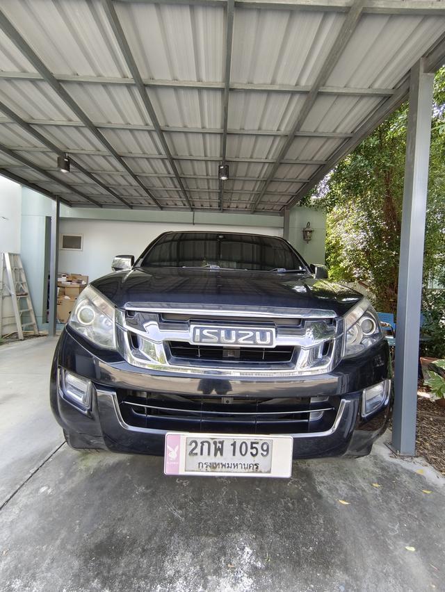 ขาย รถกระบะ 4ประตู เกียร์ Auto Isuzu ปี 2014 Hilander 2.5 Z Prestige Auto 8