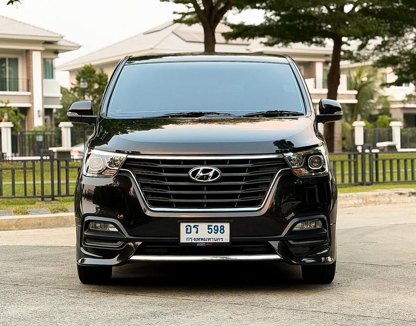 รหัสรถ AVA598 📌 🇰🇷 Hyundai H1 Elite NS ปี 2023 แท้ ใช้น้อย 5 หมื่นโล รูปที่ 1