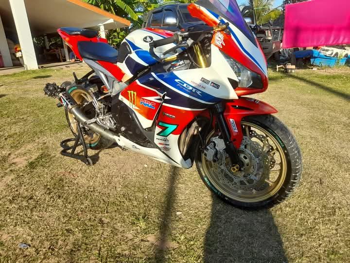 Honda CBR400 สภาพดี 17