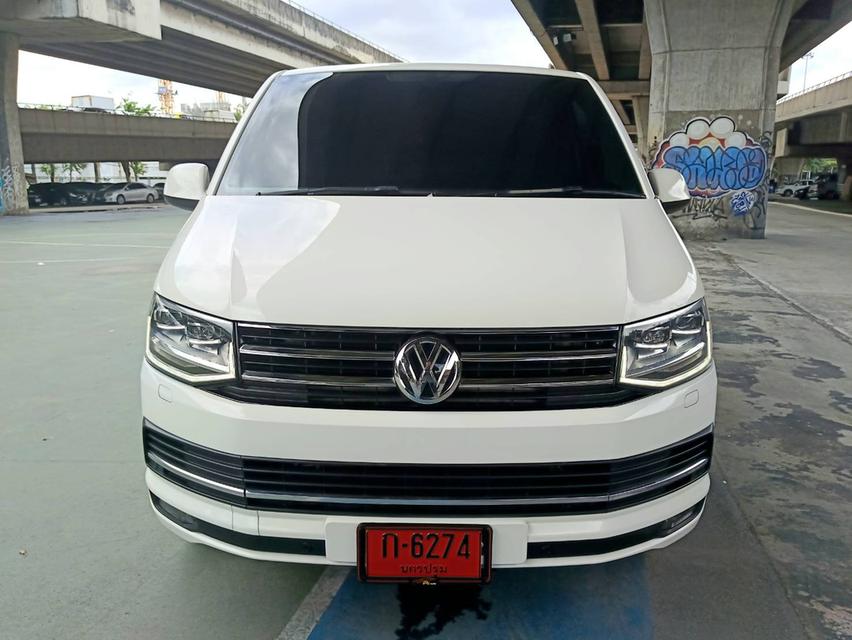 รหัสรถ PEAT8274 Volk Caravelle Comfortline2 เครื่องดีเซล แต่งVIP เต็มระบบ 2017