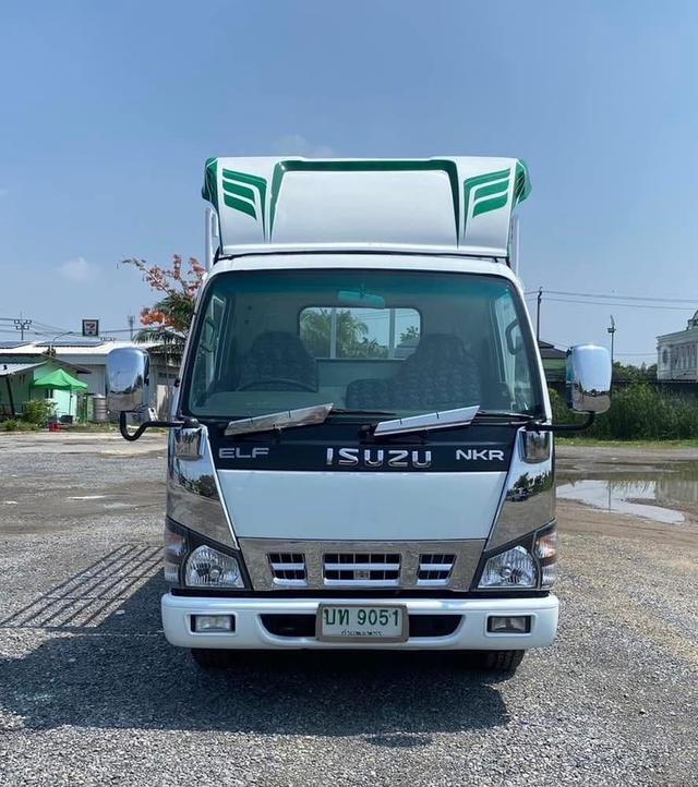 รถบรรทุก 4 ล้อ ISUZU NKR รถห้างแท้