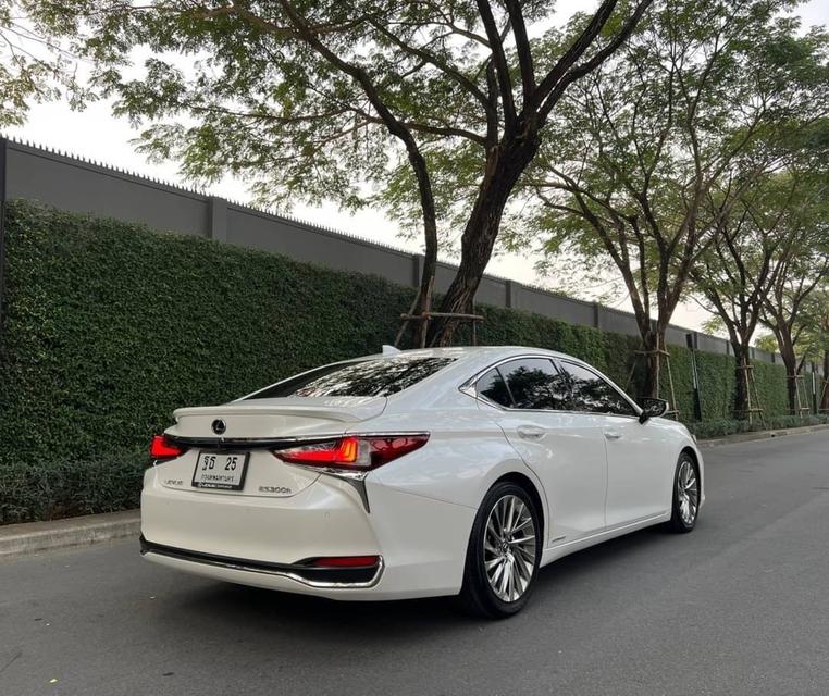 LEXUS ES300h Grand Luxury Hybrid Sunroof ปี2019 รถสวยมือสอง 4