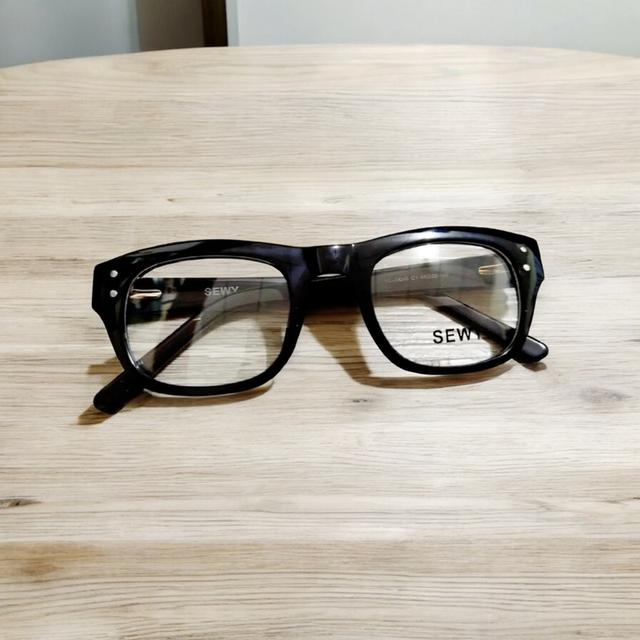 กรอบแว่นตาSewy รุ่นBrownie พรีเมี่ยมแฮนเมดอะซีเตท กรอบแว่นhandmade acetate กรอบแว่นแฟชั่ขทันสมัยใส่แล้วไม่แก่ ไมเชย ไม่เนิร์ด 2