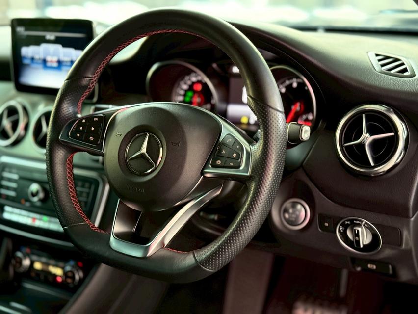 BENZ GLA-CLASS 250 AMG DYNAMIC 2019 8