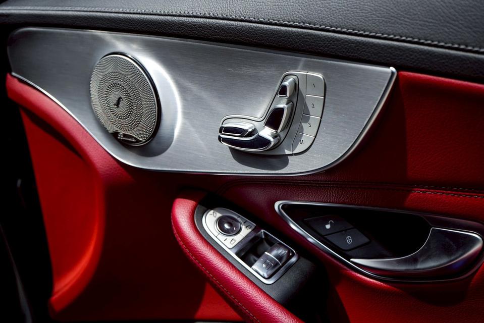 Mercedes-Benz C250 2.0 Coupe AMG Dynamic W205 AT 2017 รูปที่ 16