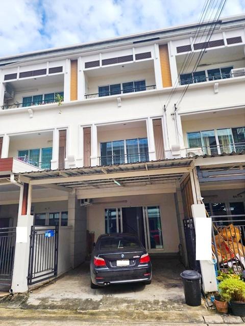 พระราม5 MRT แยกติวานนท์ 1.2กม.บิ๊กซี วงศ์สว่าง รัชดา 25ตรว. ให้เช่าทาวน์โฮม 3 ชั้น รักสัตว์ 194ตรม. 3นอน 2แอร์ พระนครเหน